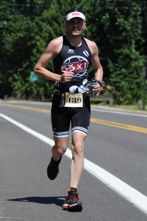 Adrian Santic Rev3 triathlon run